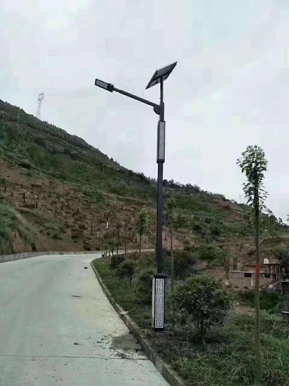 果洛仿古太阳能路灯
